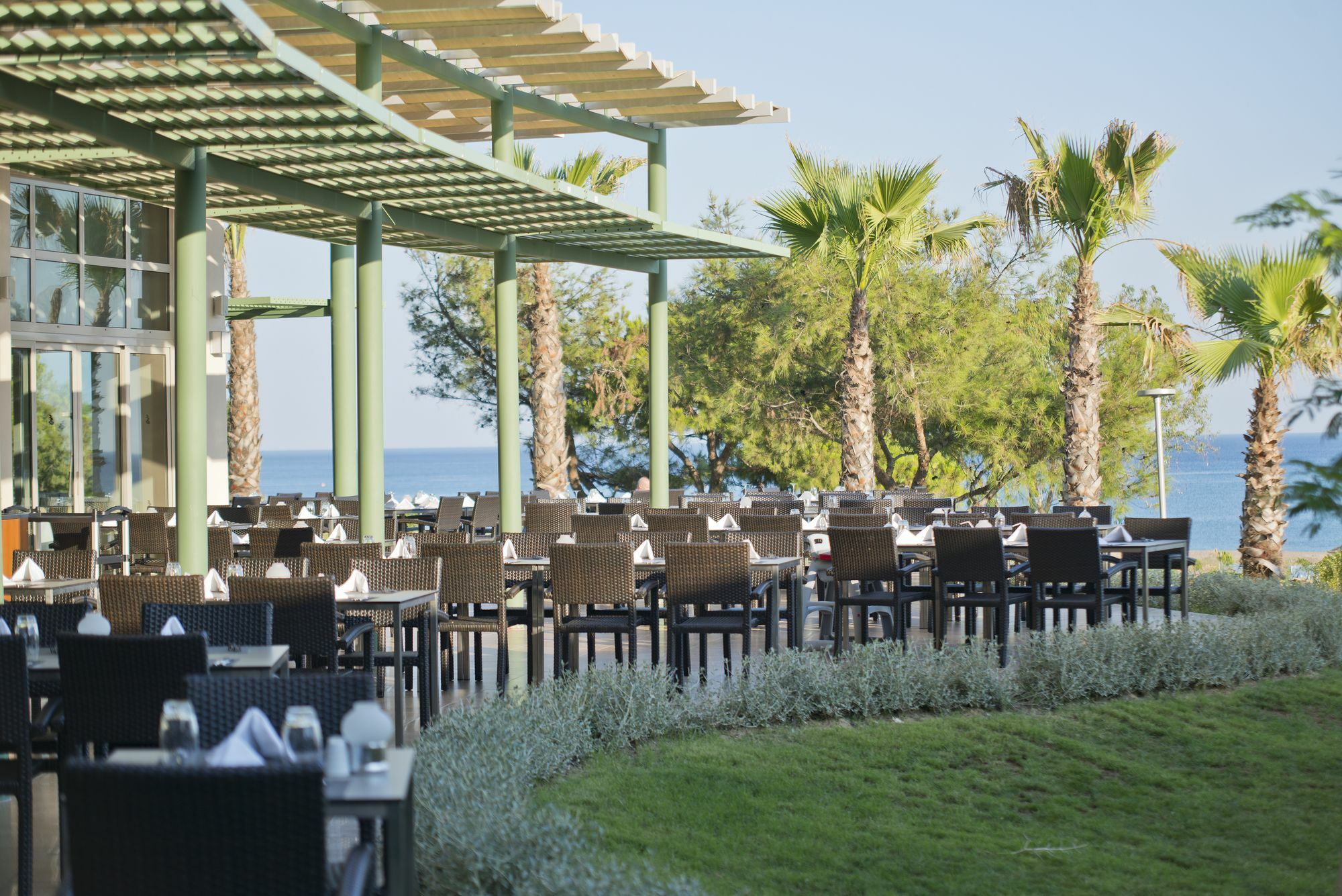 Akra Sorgun Tui Blue Sensatori 5* Side